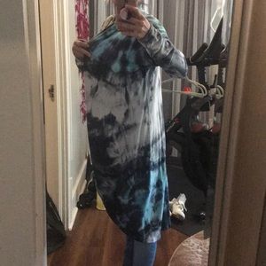 Brightly twisted long cardigan